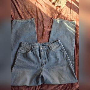 SHEIN Light Blue Baggy Denim Jeans